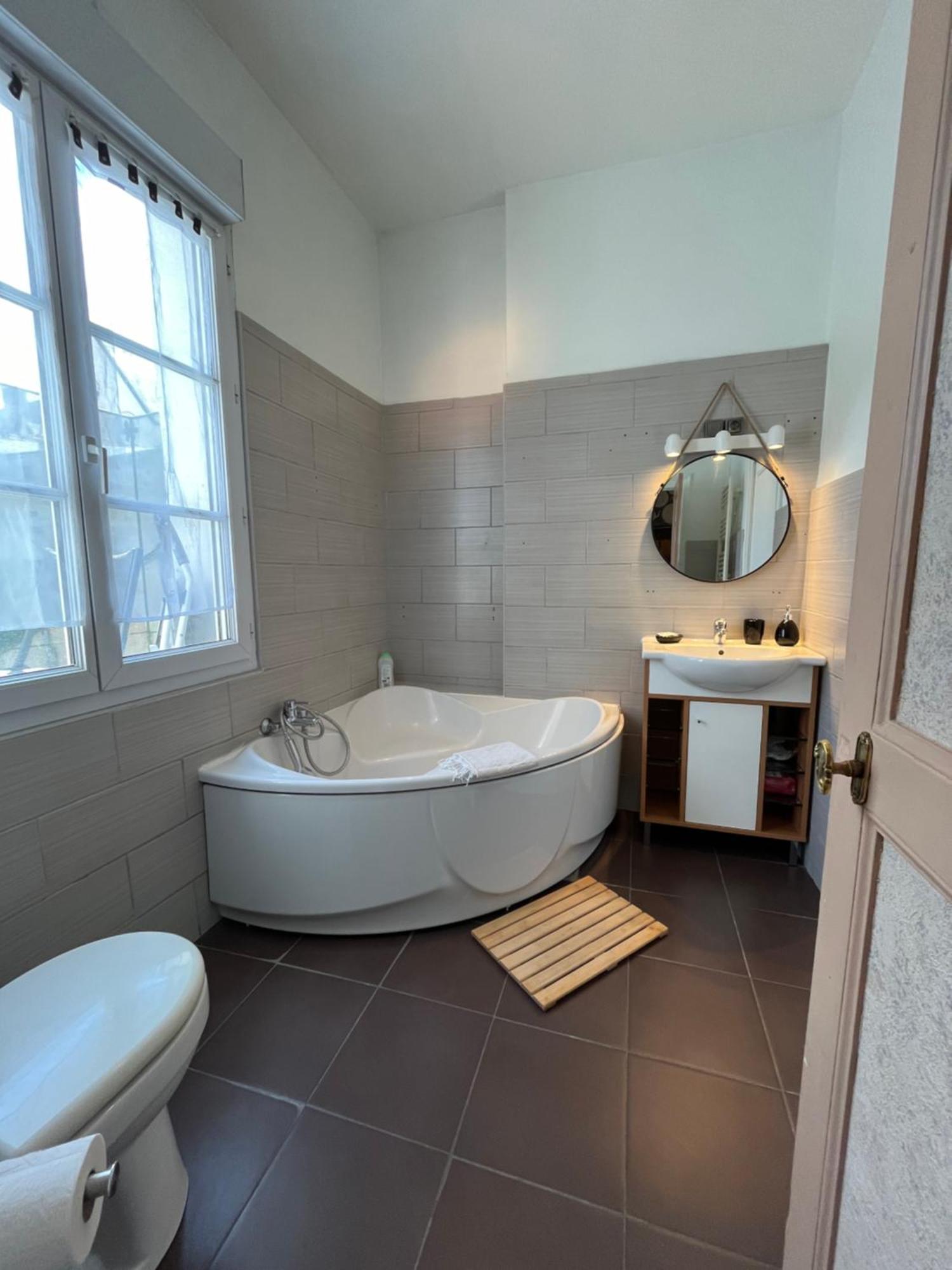 Cote Chateau - Grand Appartement Au Coeur De Blois Ngoại thất bức ảnh